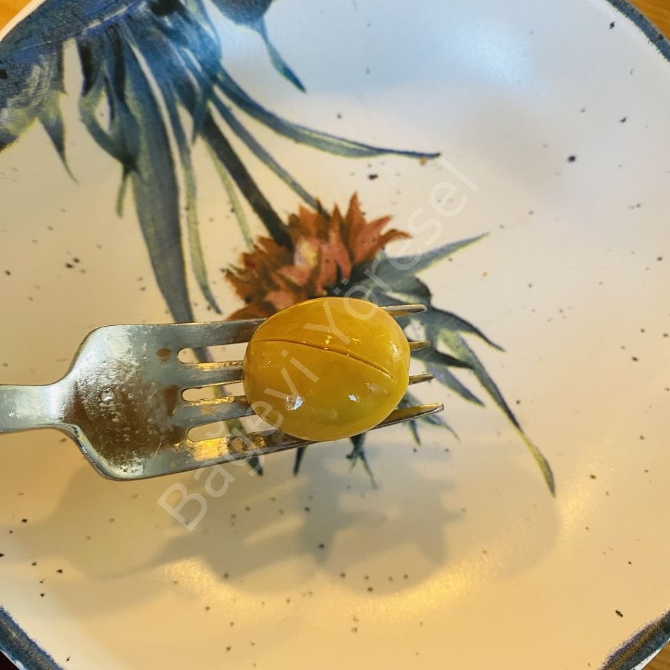 İri Taneli Çizik Zeytin 1000gr